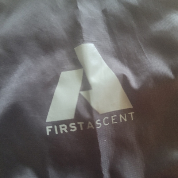 Eddie Bauer Women's Reversible First Ascent Hooded Jacket - Picture 5 of 5